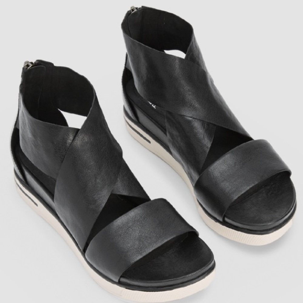 Eileen Fisher Black Sport Tumbled Leather Sneaker Sandal Size 6